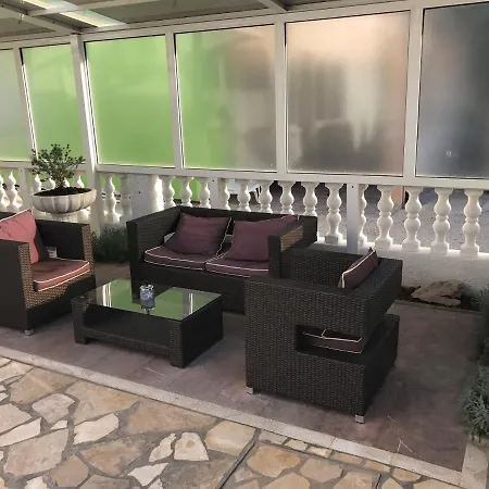 Maric Apartment *